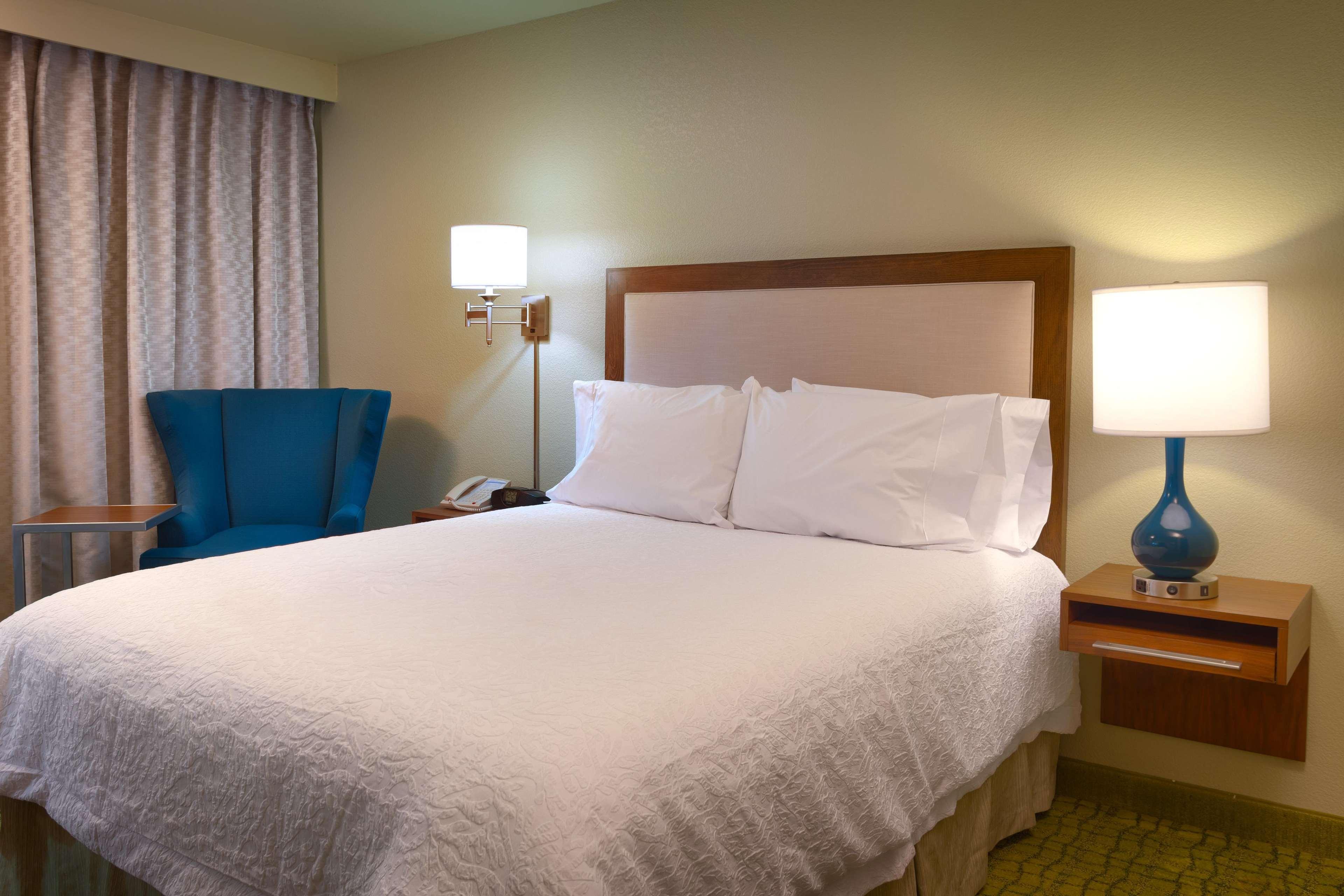 Hampton Inn By Hilton Irvine East - Лейк Форест Екстериор снимка