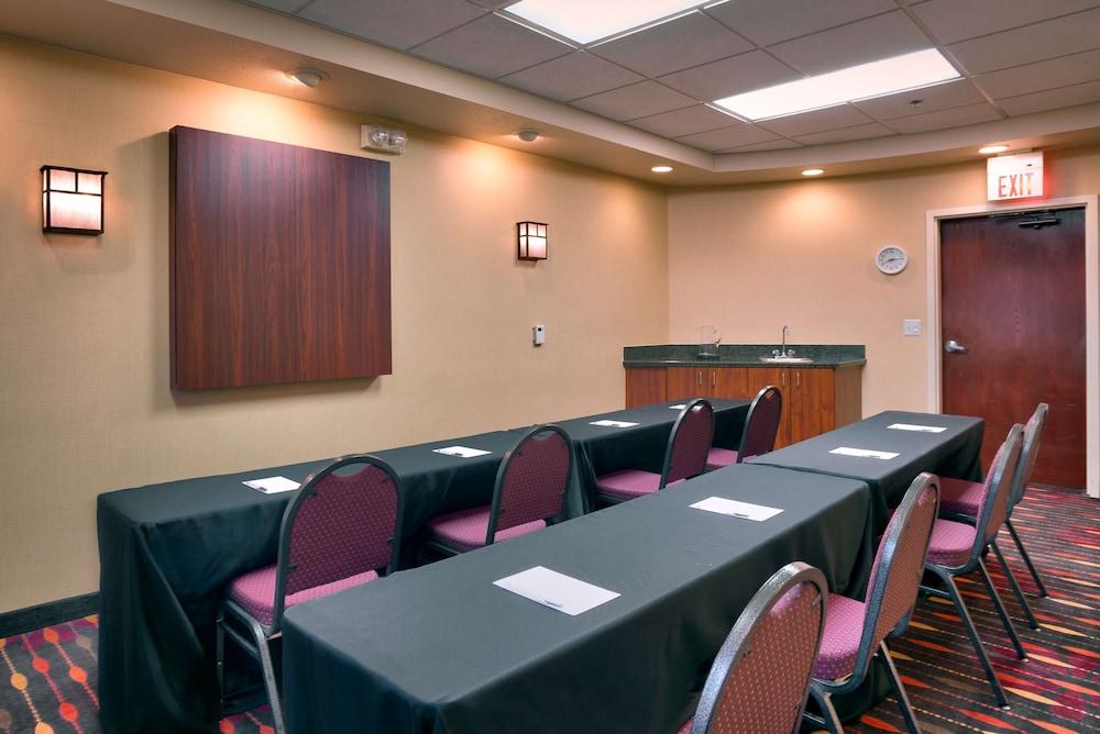 Hampton Inn By Hilton Irvine East - Лейк Форест Екстериор снимка
