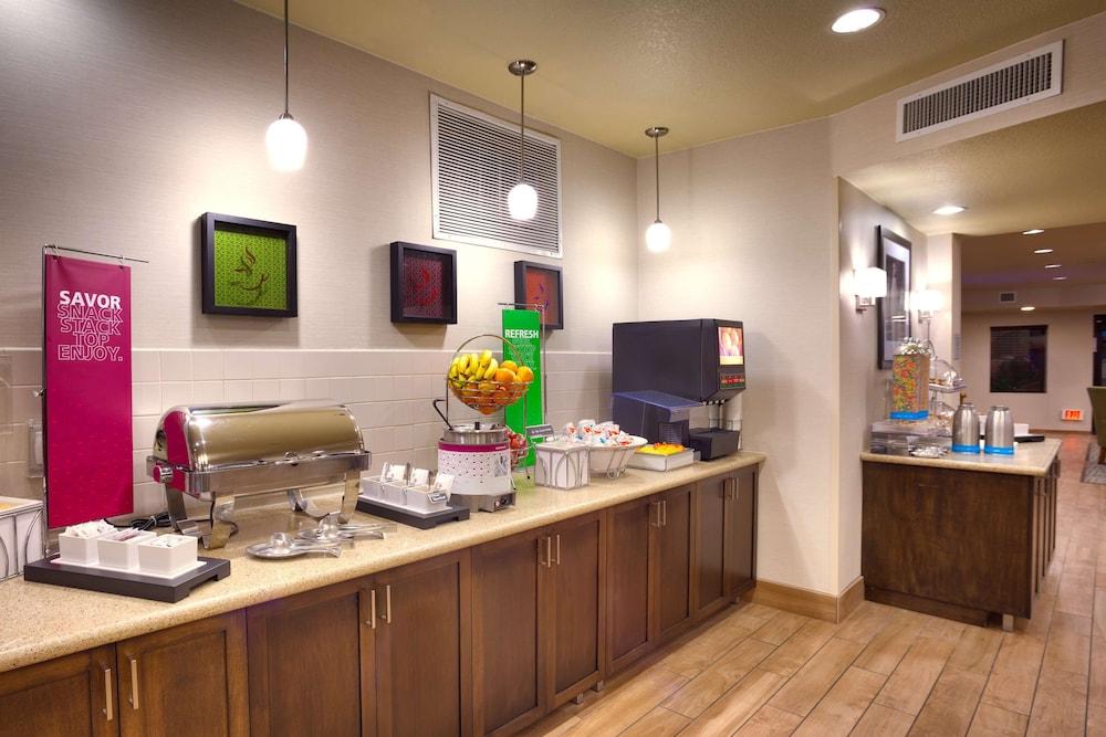 Hampton Inn By Hilton Irvine East - Лейк Форест Екстериор снимка