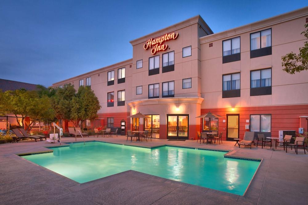 Hampton Inn By Hilton Irvine East - Лейк Форест Екстериор снимка