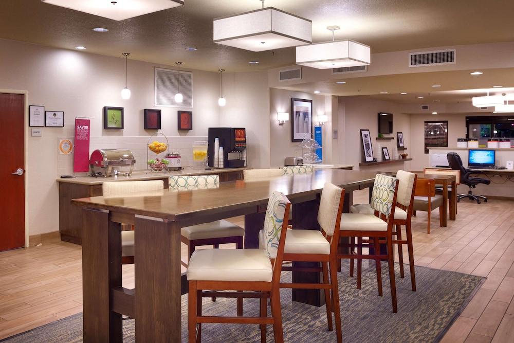 Hampton Inn By Hilton Irvine East - Лейк Форест Екстериор снимка